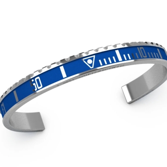 Speedometer Official Vintage Steel Matt Blue bracelet - Picture 1 of 6
